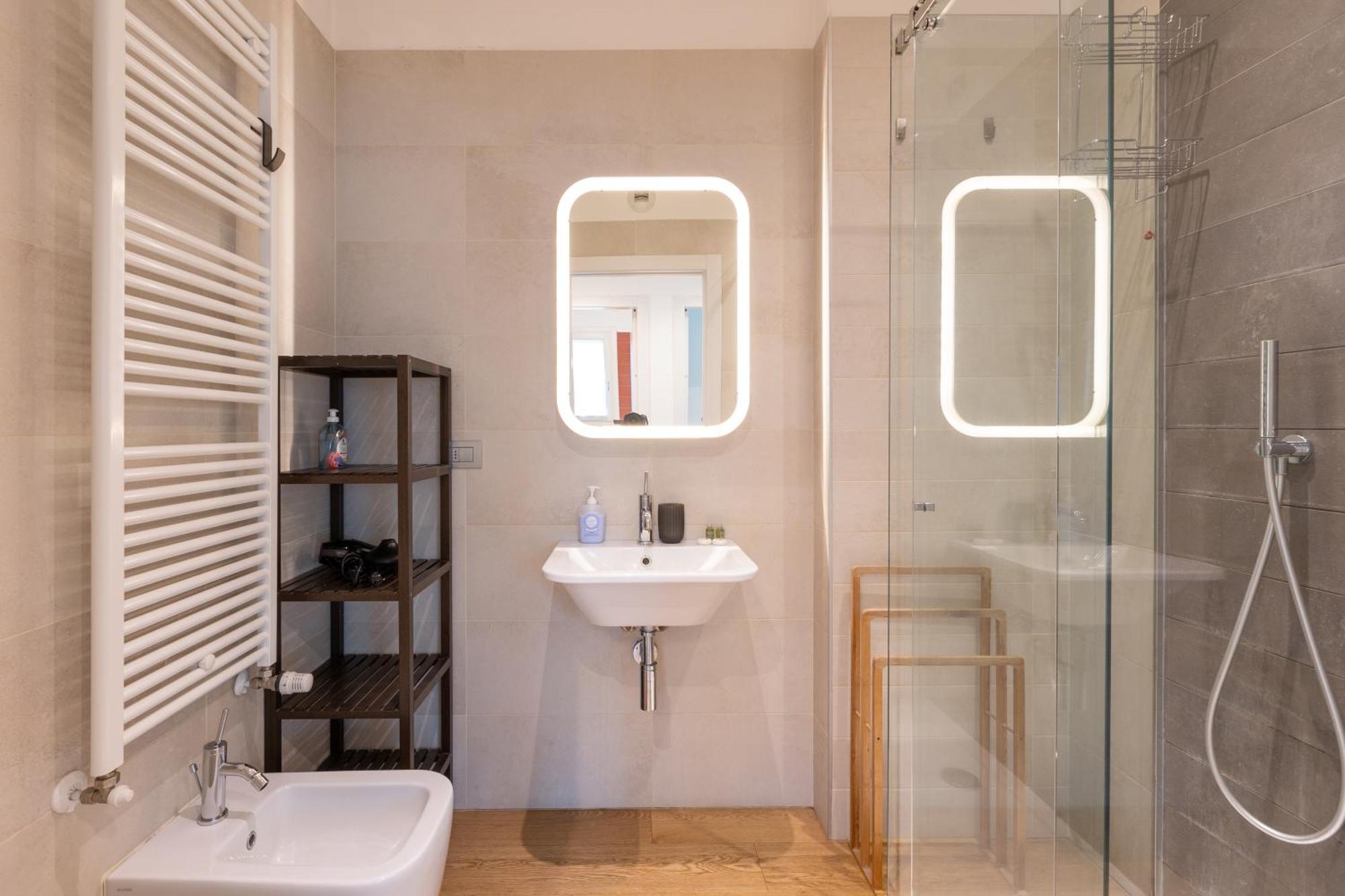 Elegante Trilocale Sui Navigli - Mirable Pm Milan
